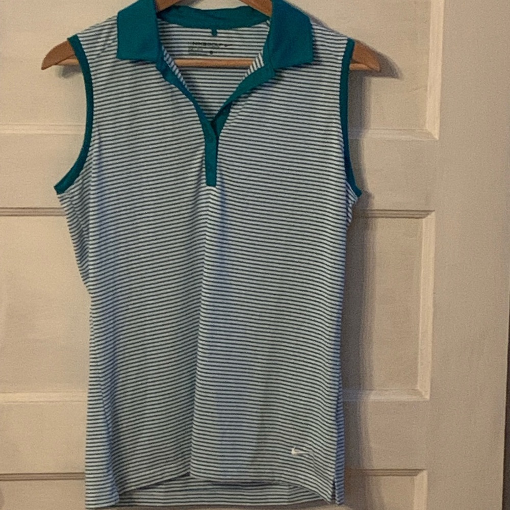 Nike Golf Dri-Fit top SZ M ⛳️